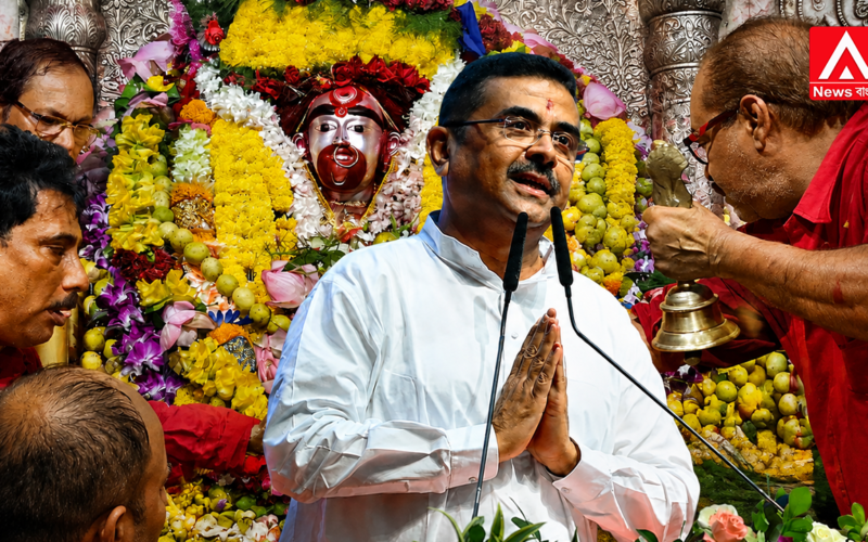 Devotees will no longer be able to touch Goddess Tara; darshan must now be taken from outside the sanctum sanctorum while standing in the queue. Tarapith had been under the ‘control’ of a specific committee for 15 years, but a major change has come to the temple following the change of government.